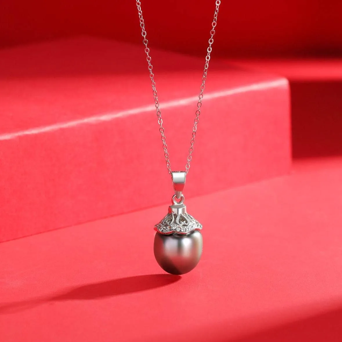 11-12mm Tahitian Pearl & Rowena Pendant Necklace