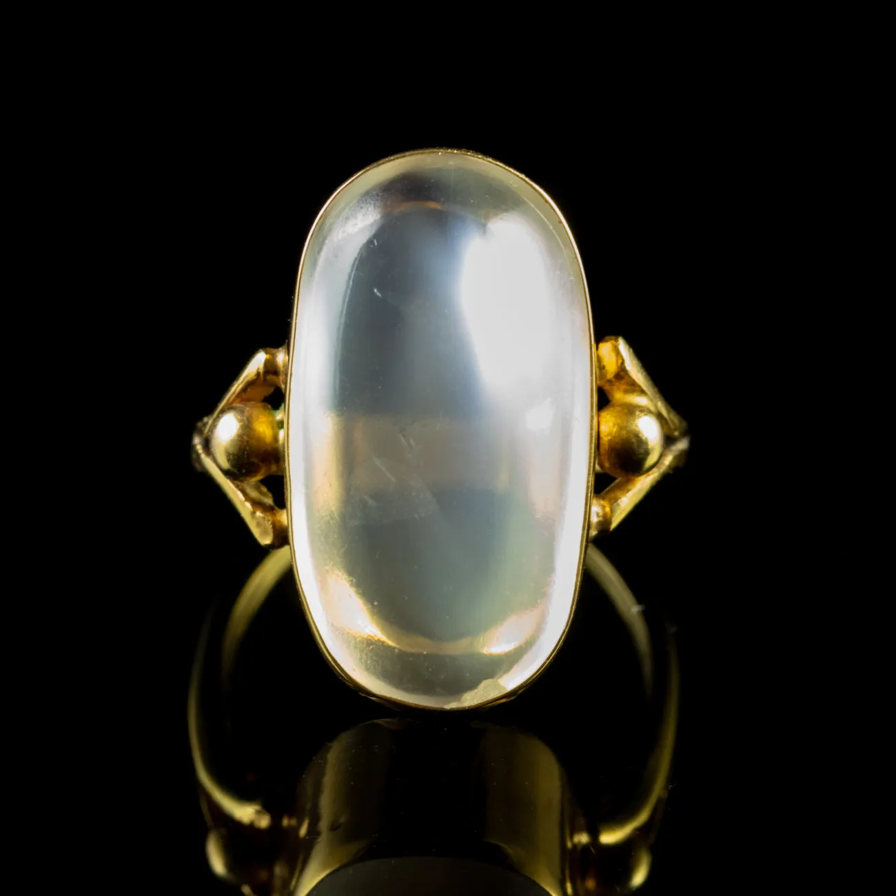 Antique Victorian Moonstone Ring 18Ct Gold Circa 1880