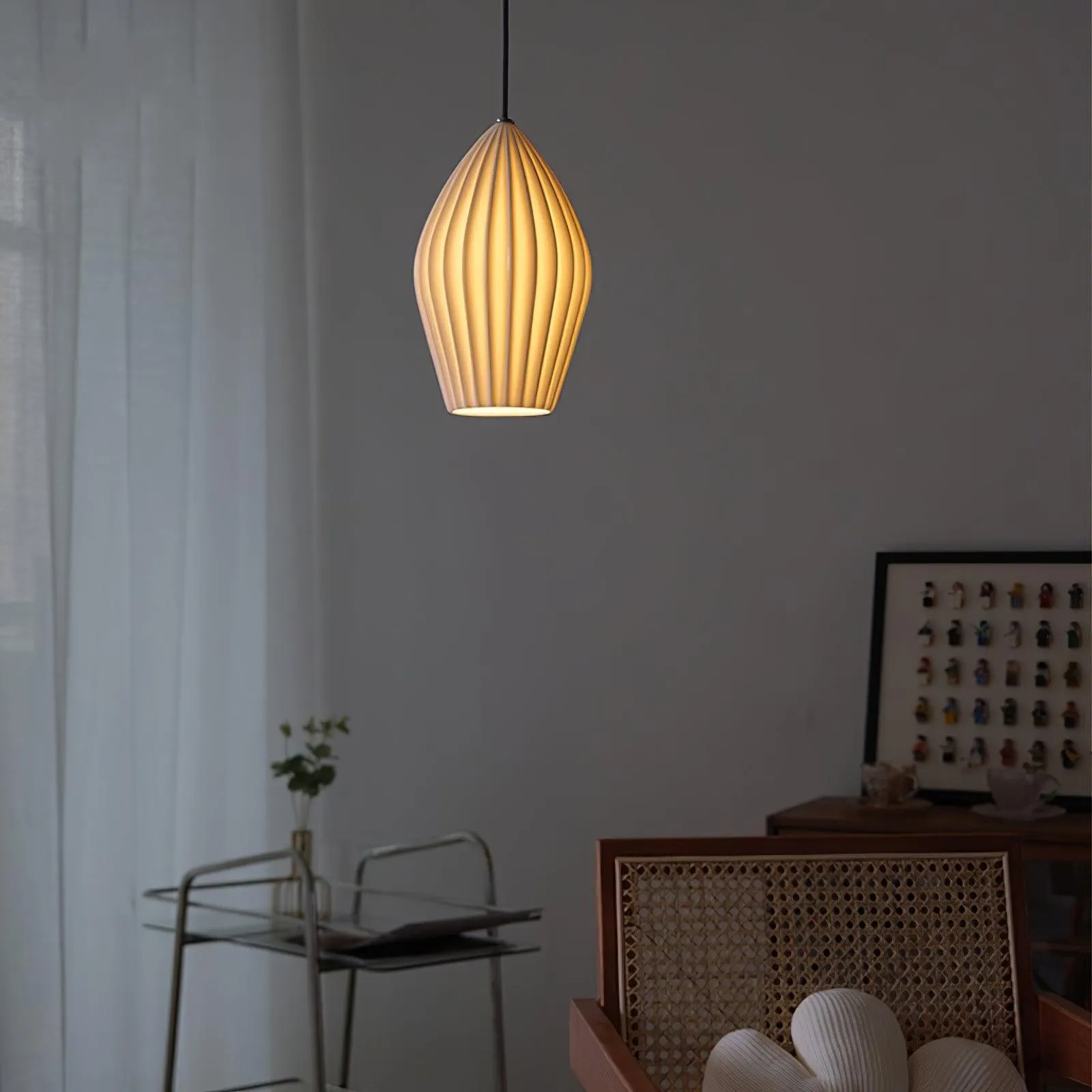 Ceramic Ribbed Pendant light