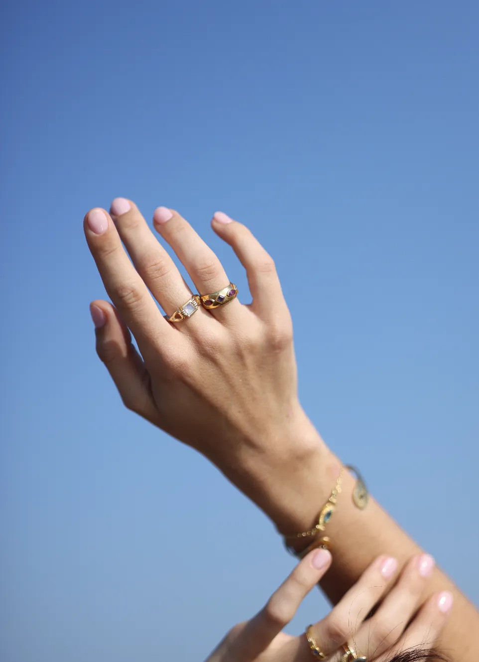 Coronet Iolite & Rhodolite Gold Ring