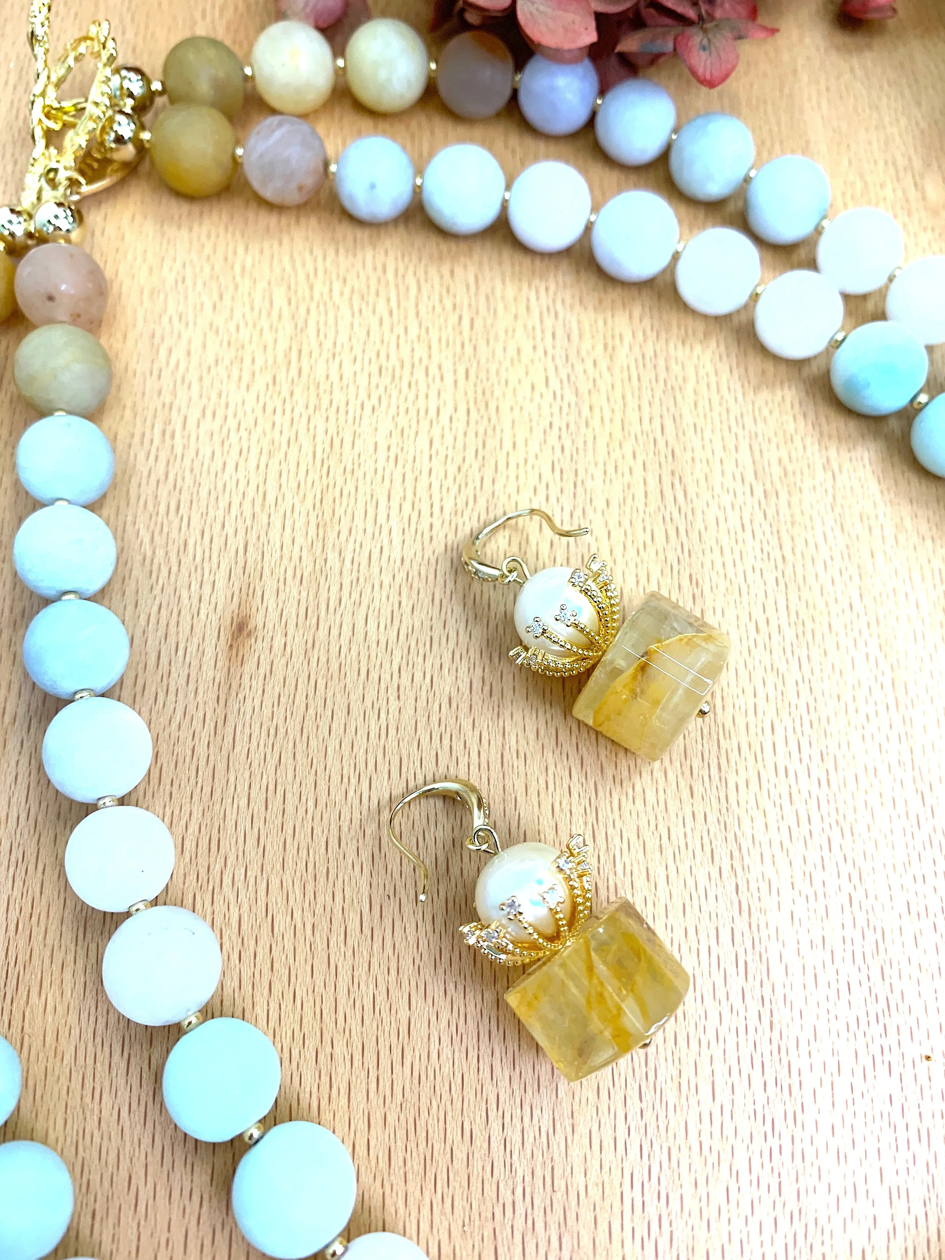 Cylinder Shaped Citrine With Freshwater Pearl Dangle Earrings HE013