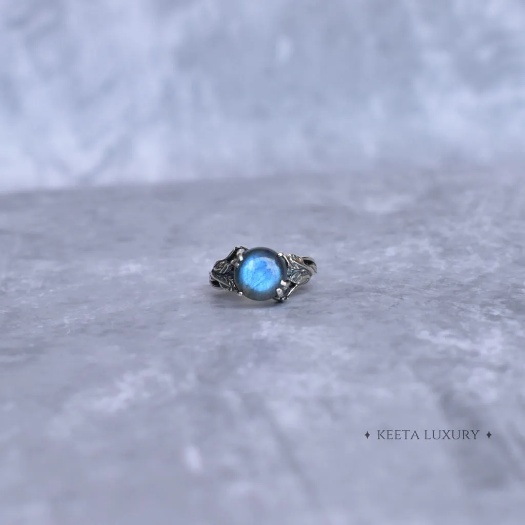 Earthy Leaf - Labradorite Ring