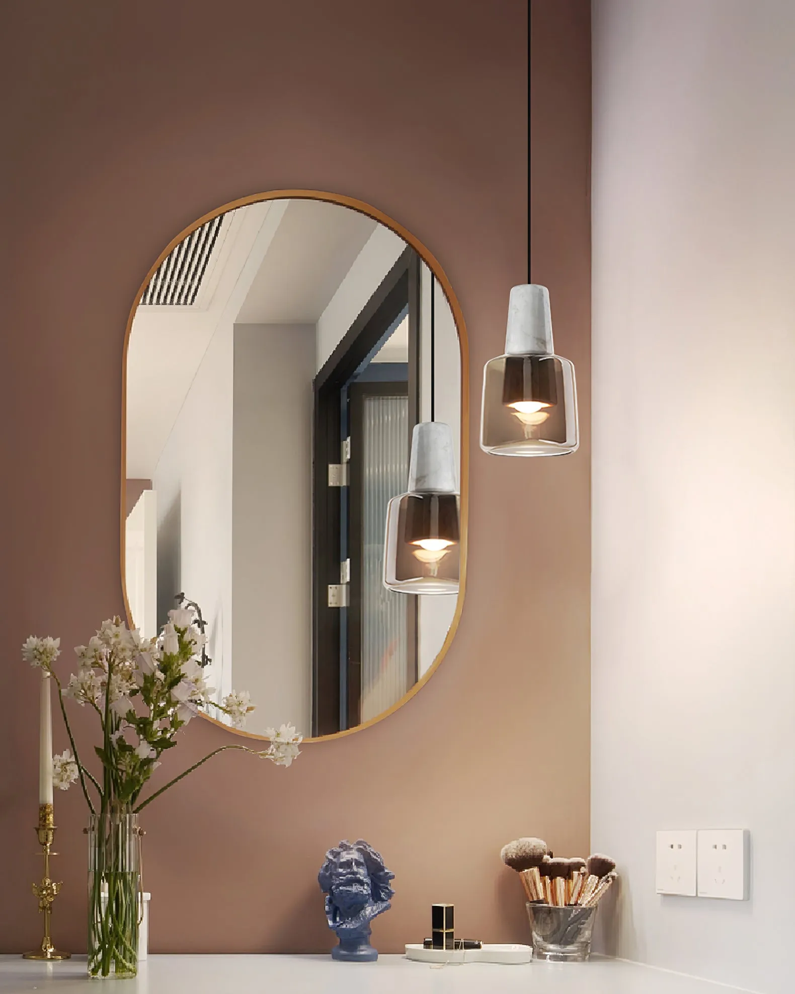 Issa Pendant Lamp