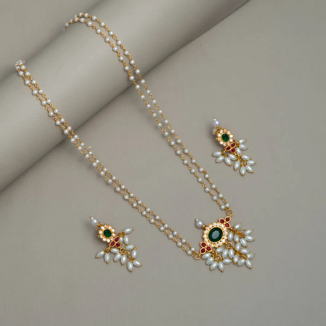 KH101467 - Pearl Necklace Earrings set