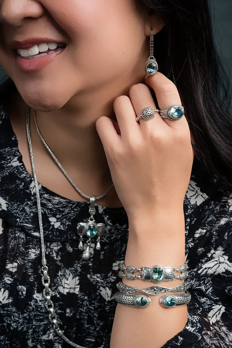 Let Us Sing a New Song Tip-to-Tip Bracelet™ in Green Reflections™ Mystic Quartz