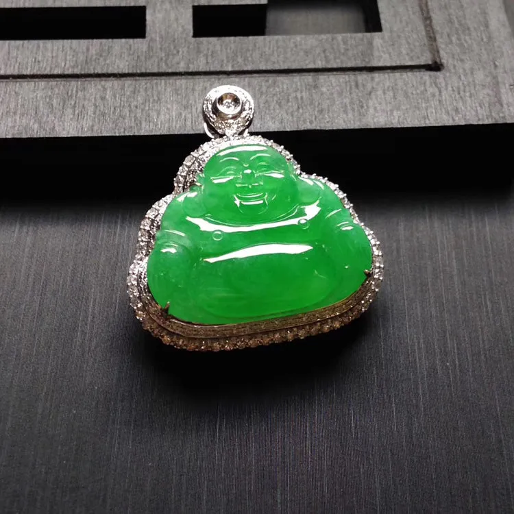 Natural Jade Pendant Jadeite Gold Buddha Pendant PT290