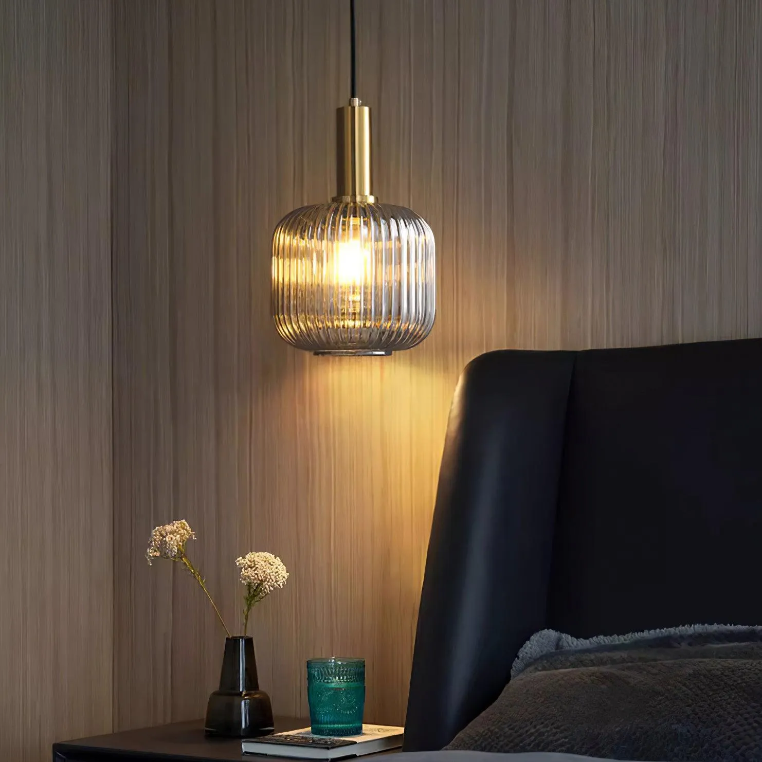 Nina Ribbed Pendant Lamp