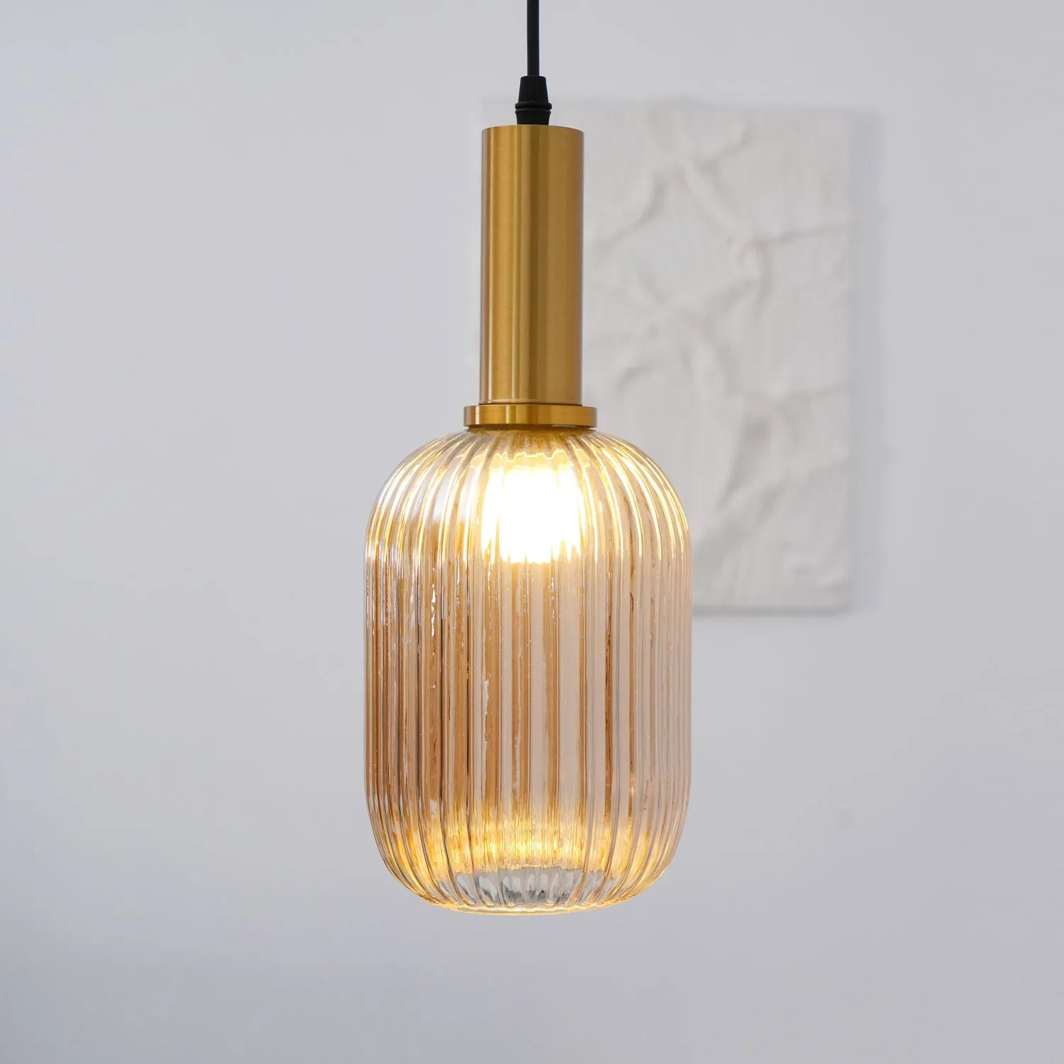 Nina Ribbed Pendant Lamp