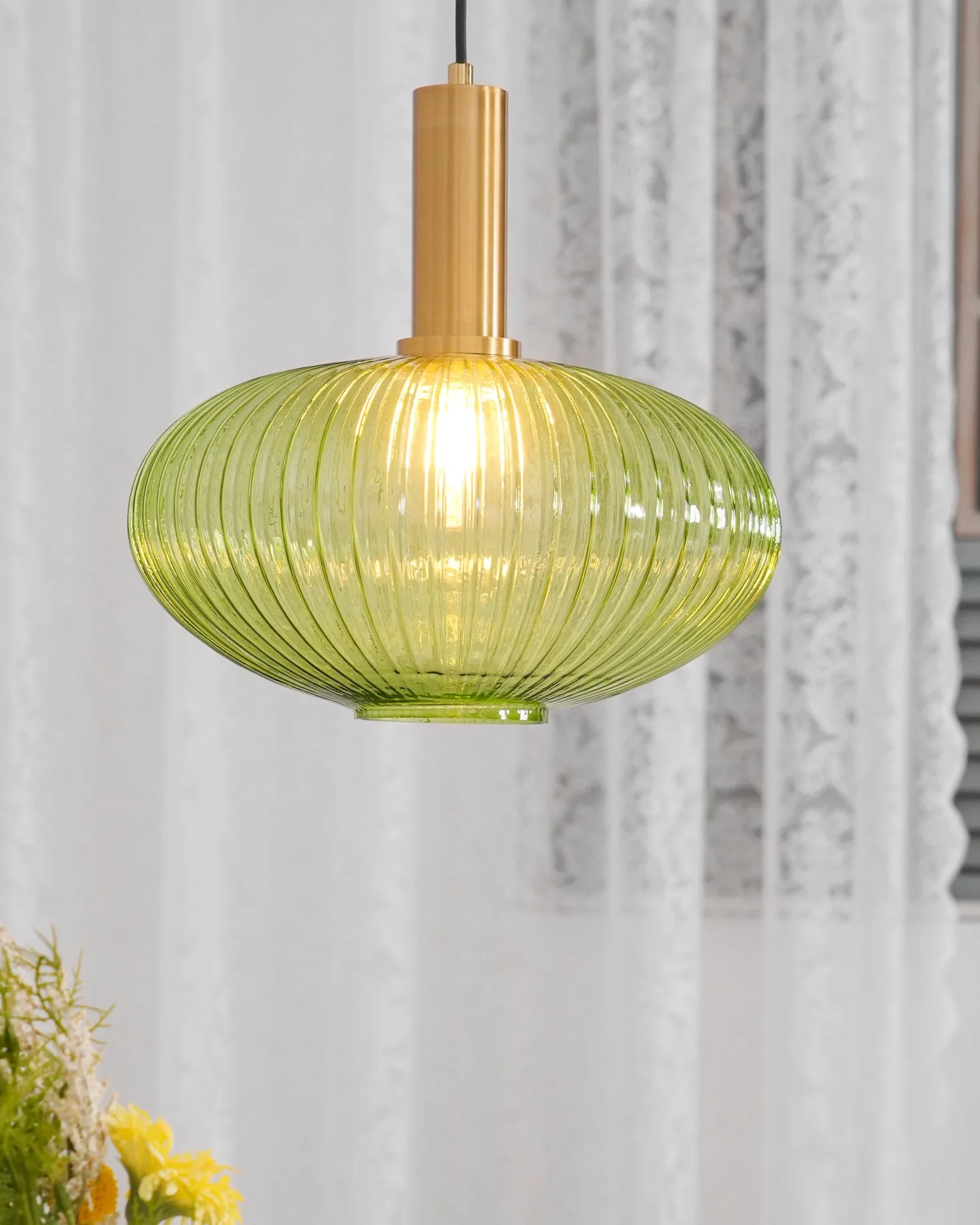 Nina Ribbed Pendant Lamp