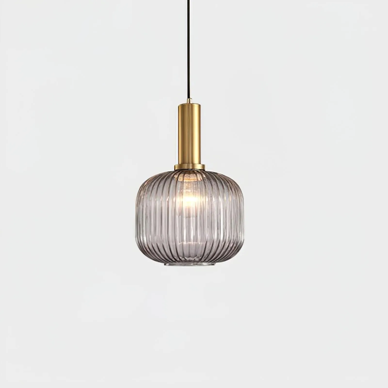 Nina Ribbed Pendant Lamp