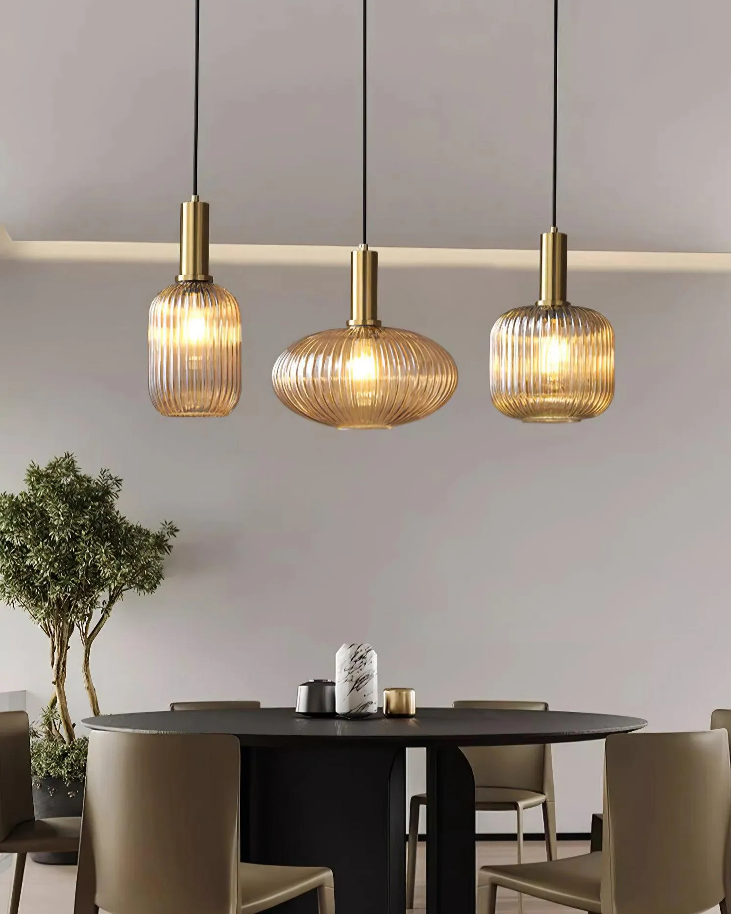 Nina Ribbed Pendant Lamp