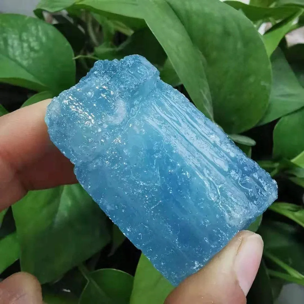 Raw Aquamarine Crystal - Aquamarine Stone - Natural Gemstone - Healing Crystals and stones - Jewelry Making Stones - Throat Chakra Crystals