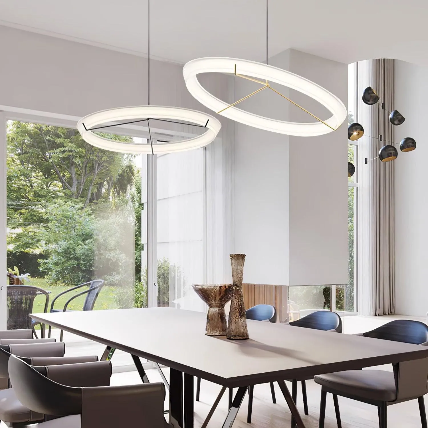 Round Vielle Pendant Lamp