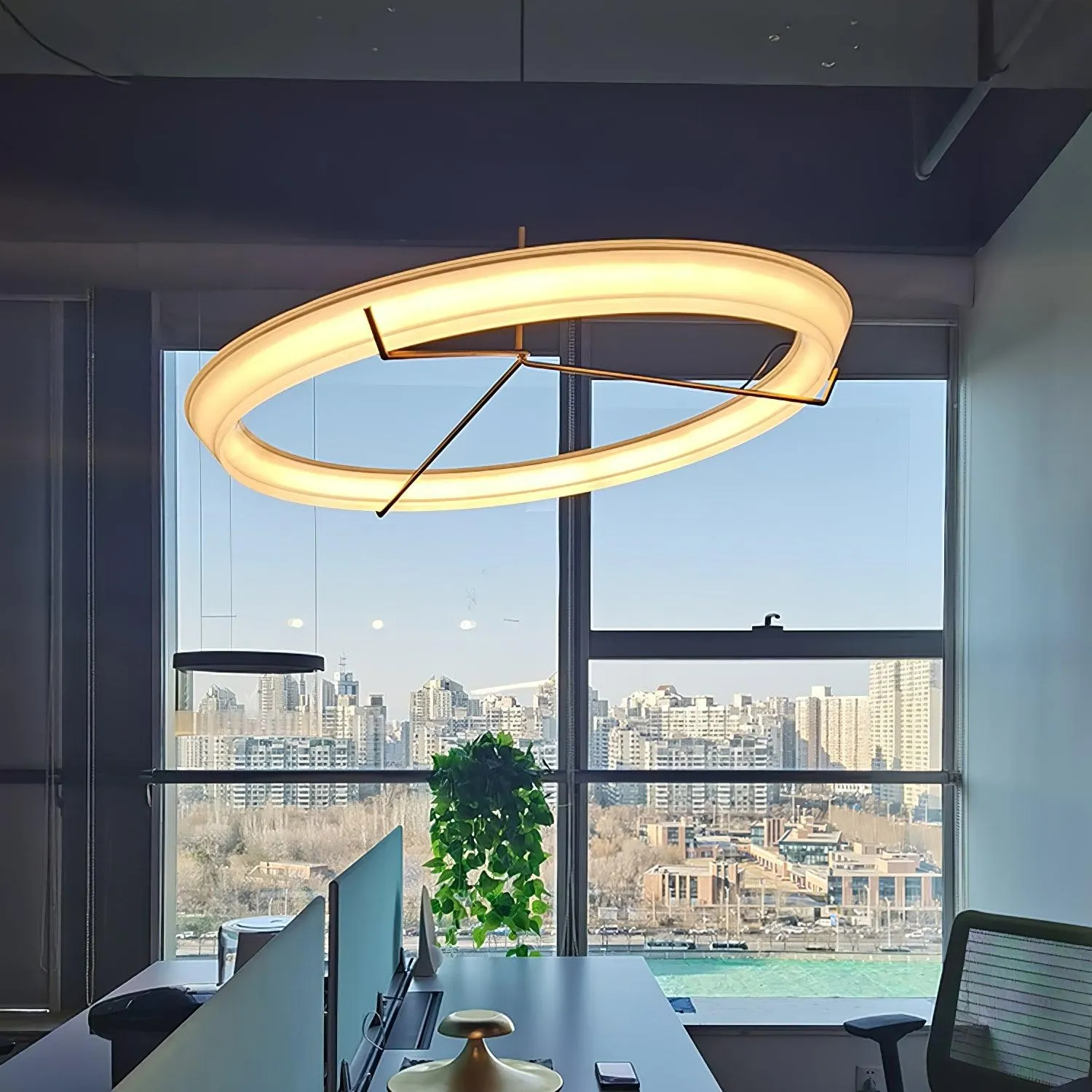 Round Vielle Pendant Lamp