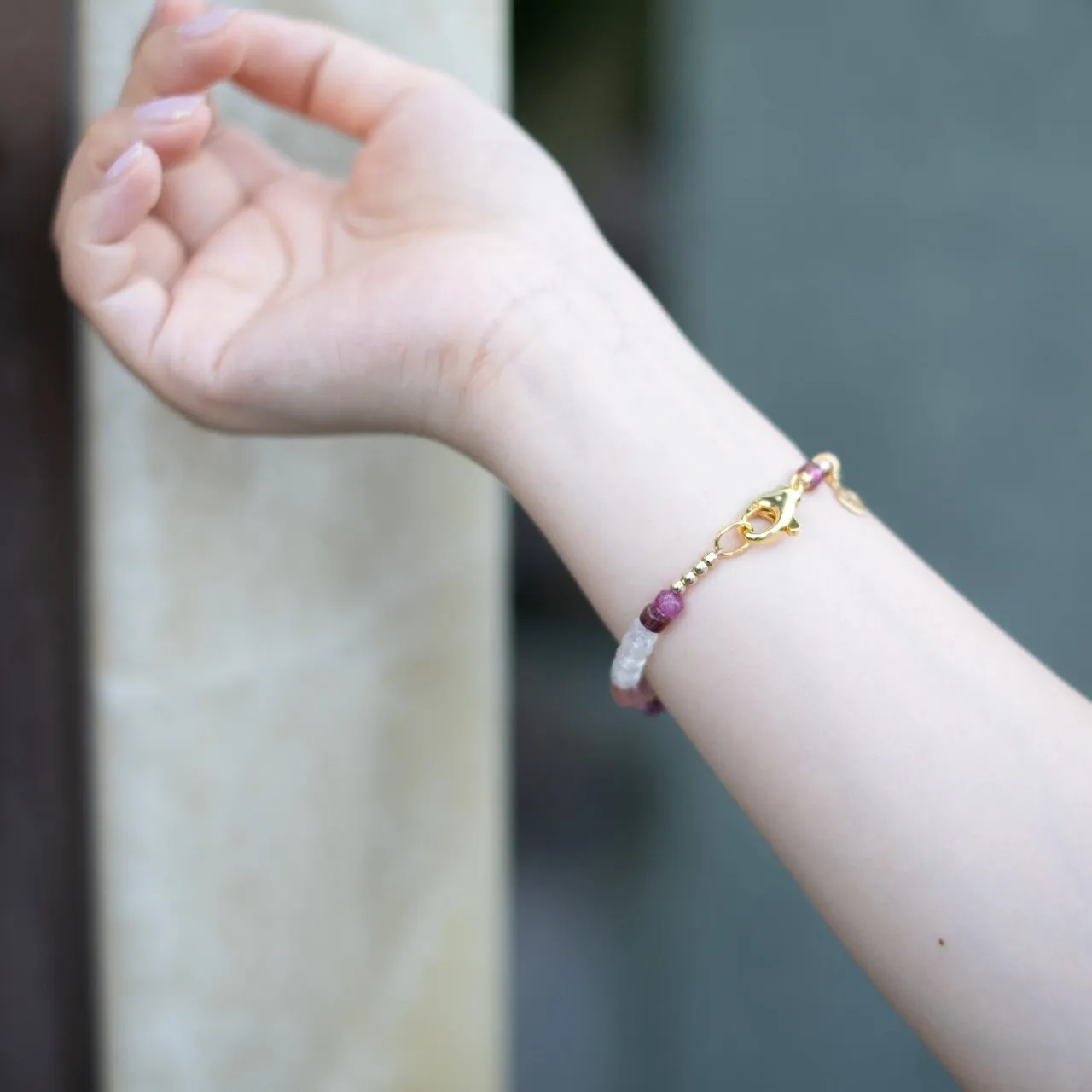 The Pink Sapphire - Umba Sapphire Star Rose Quartz Bracelet