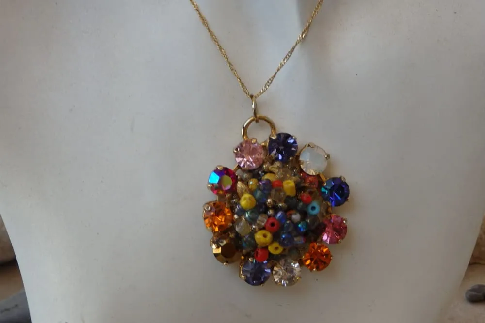 VINTAGE NECKLACE