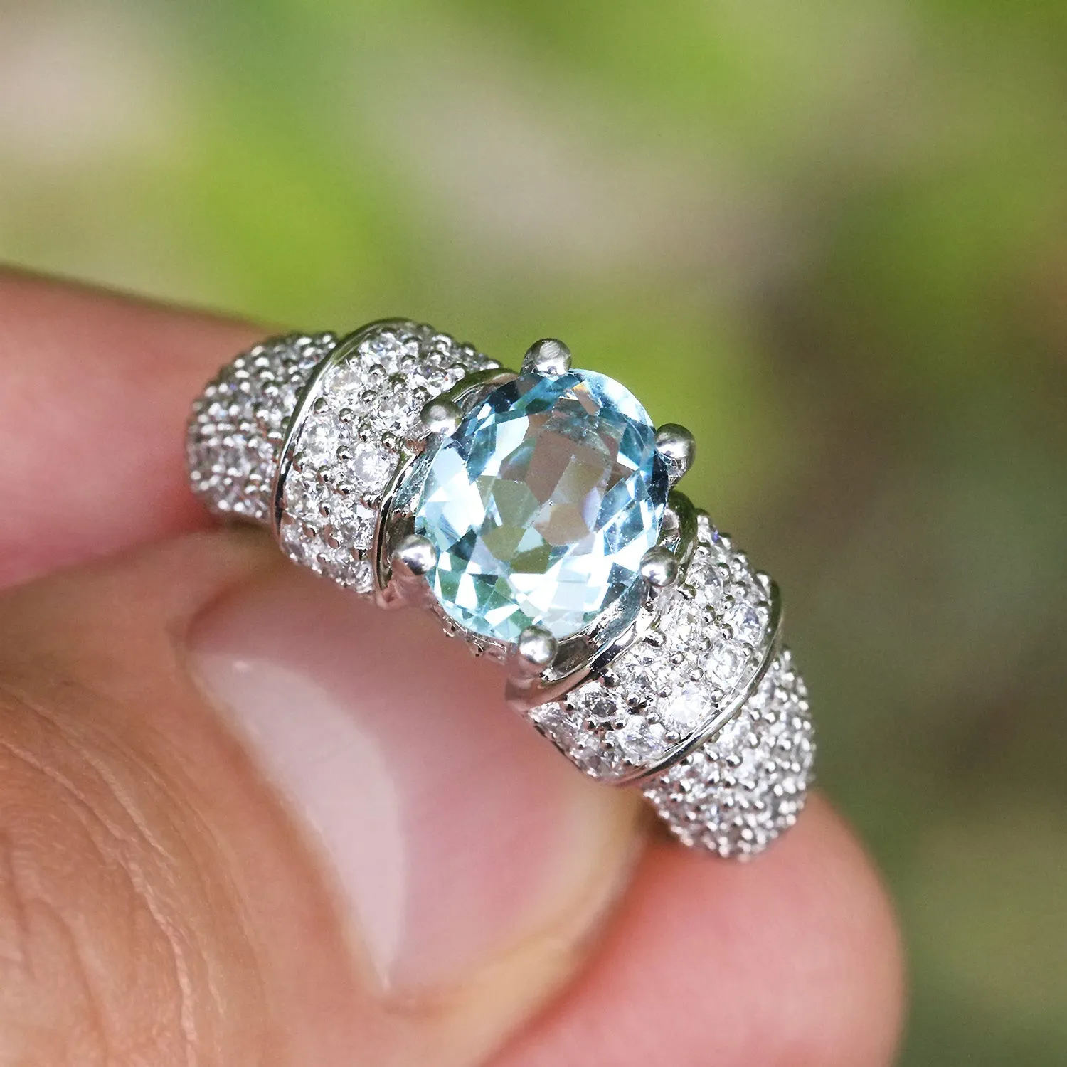 Vintage Oval Aquamarine Ring with Diamonds 18K White Gold 2.63ctw