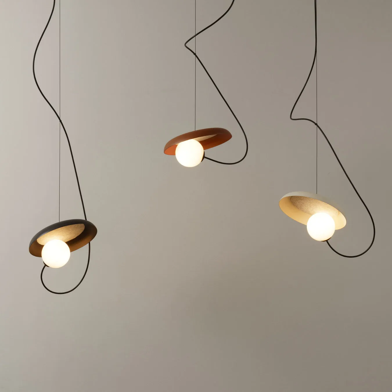 Wire Pendant Lamp