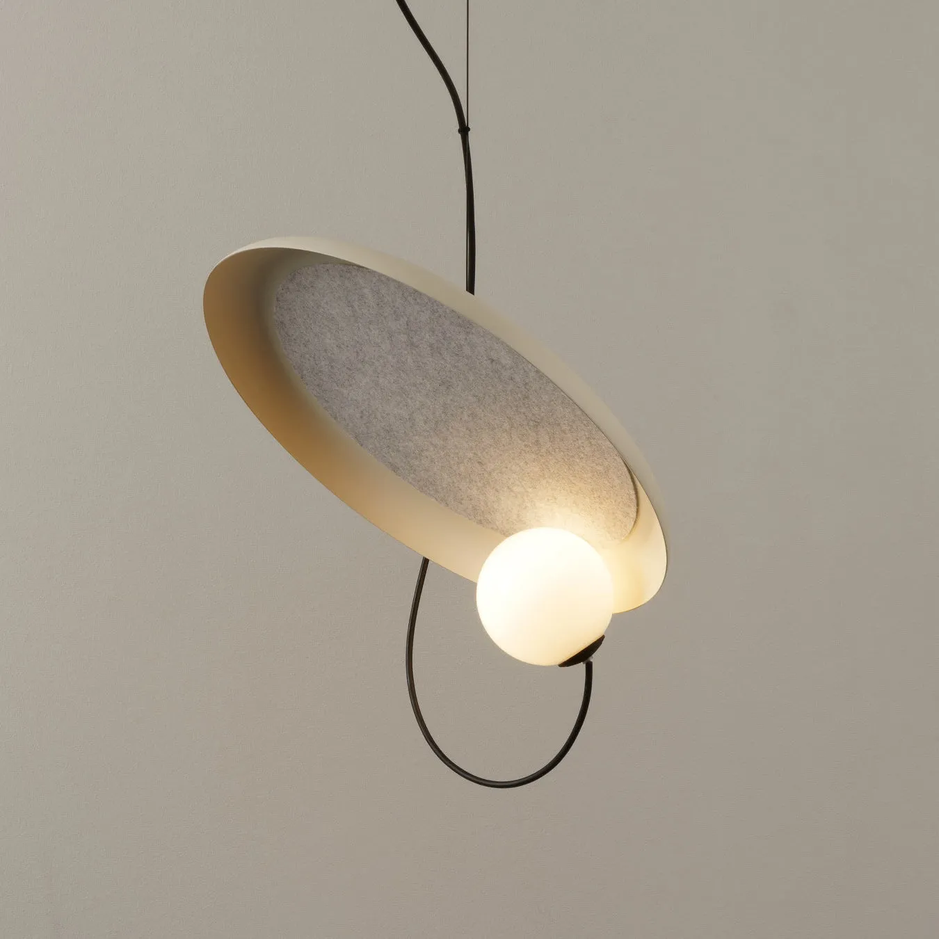 Wire Pendant Lamp